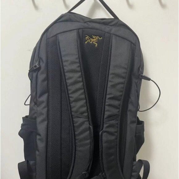 Arcteryx  Mantis 26 - Picture 3 of 3